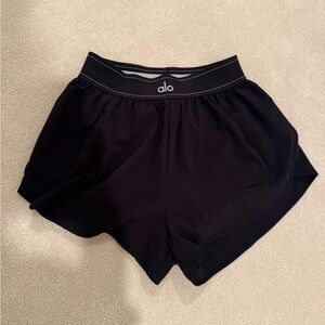 Like New Alo Match Point Short Black Size S